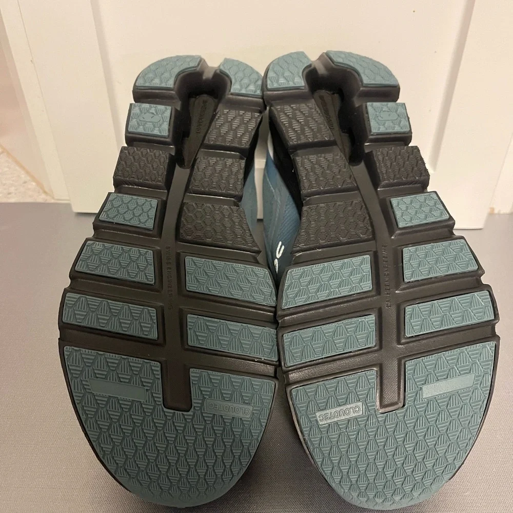On Cloudrunner 2 - Waterproof Men’s Shoes - Black/Tile 52.98638 - Sz 8 - NIB